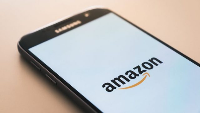 Amazon otpušta stotine zaposlenih u tehnološkim i prodajnim odeljenjima